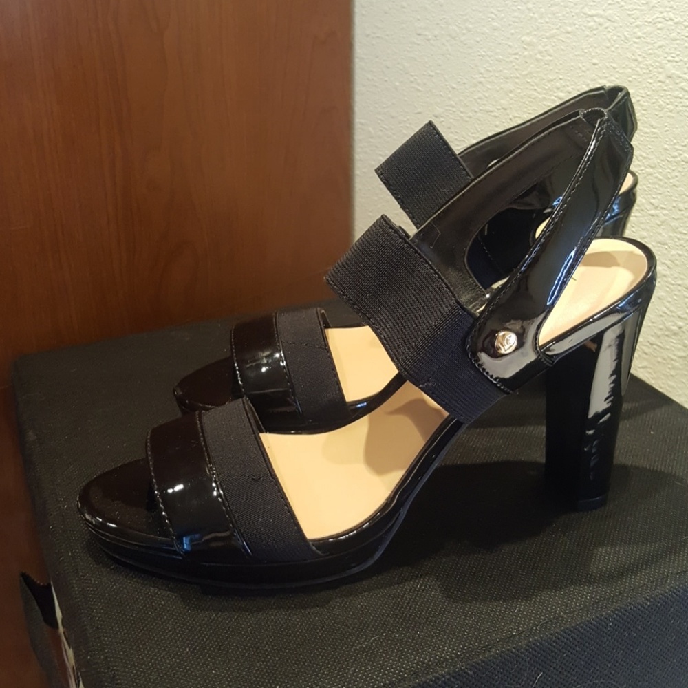 Strappy Sandle